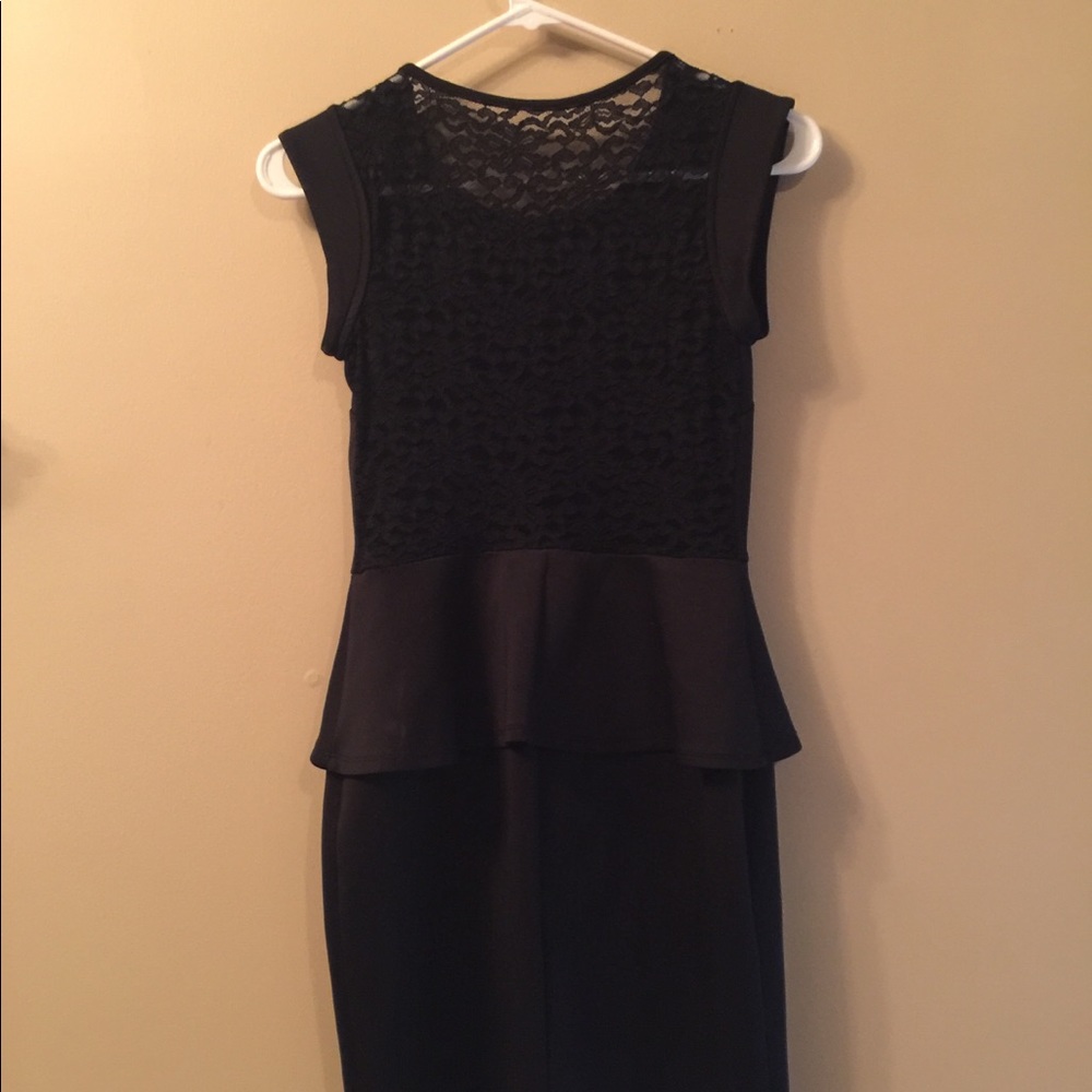 Black lace dress